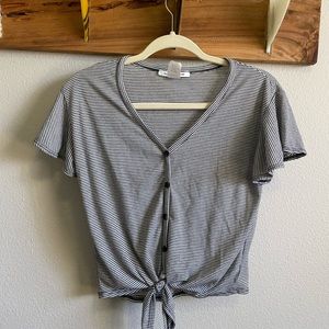 Striped short sleeve top